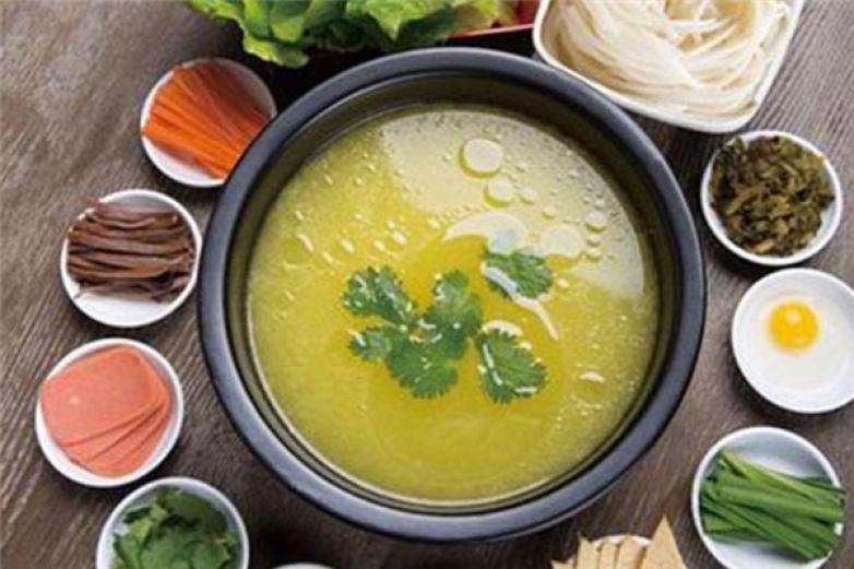 久日圆圆过桥米线